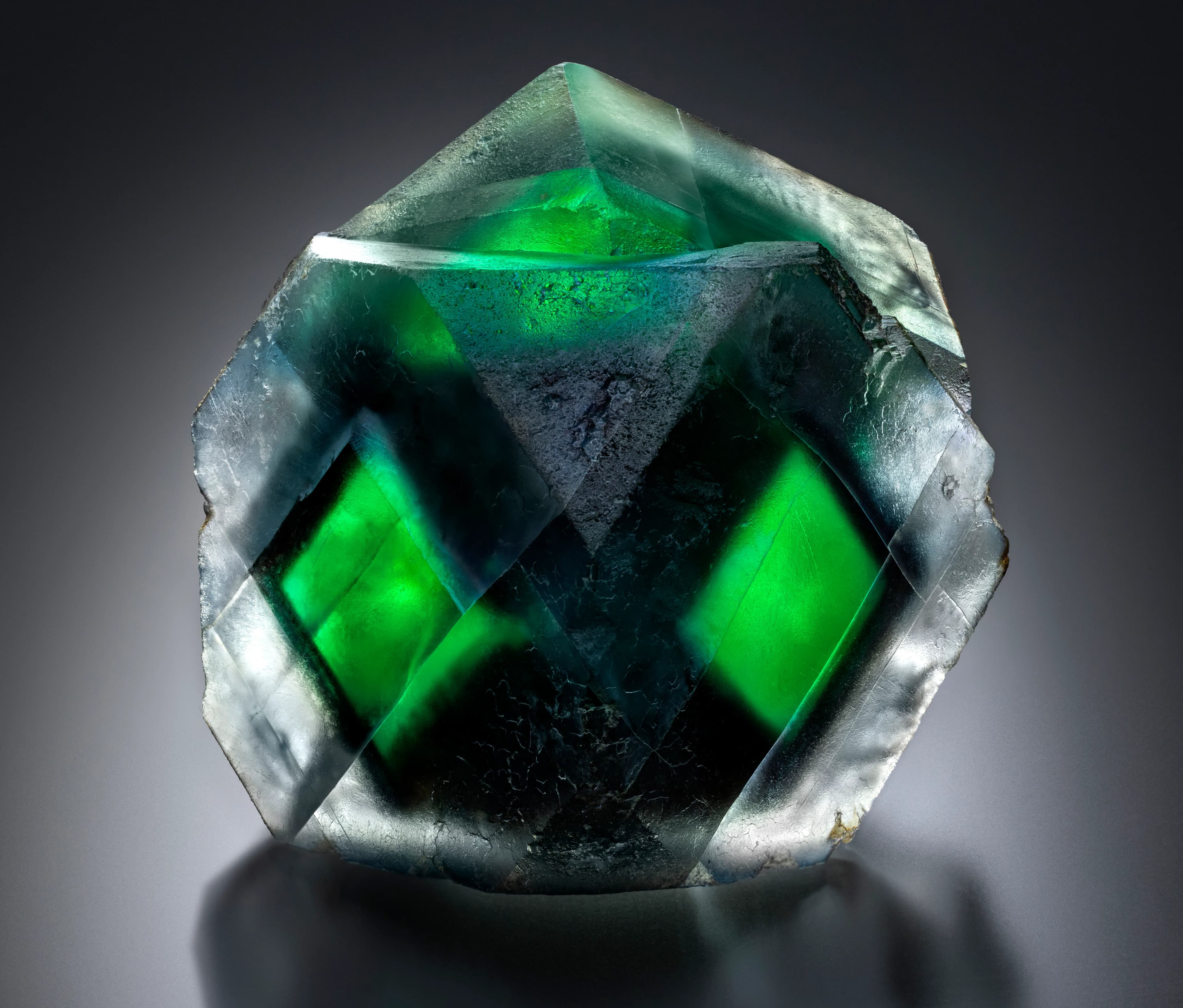 Anonymous buyer spends $30M on Top End Minerals | EarthWonders Newsletter #13