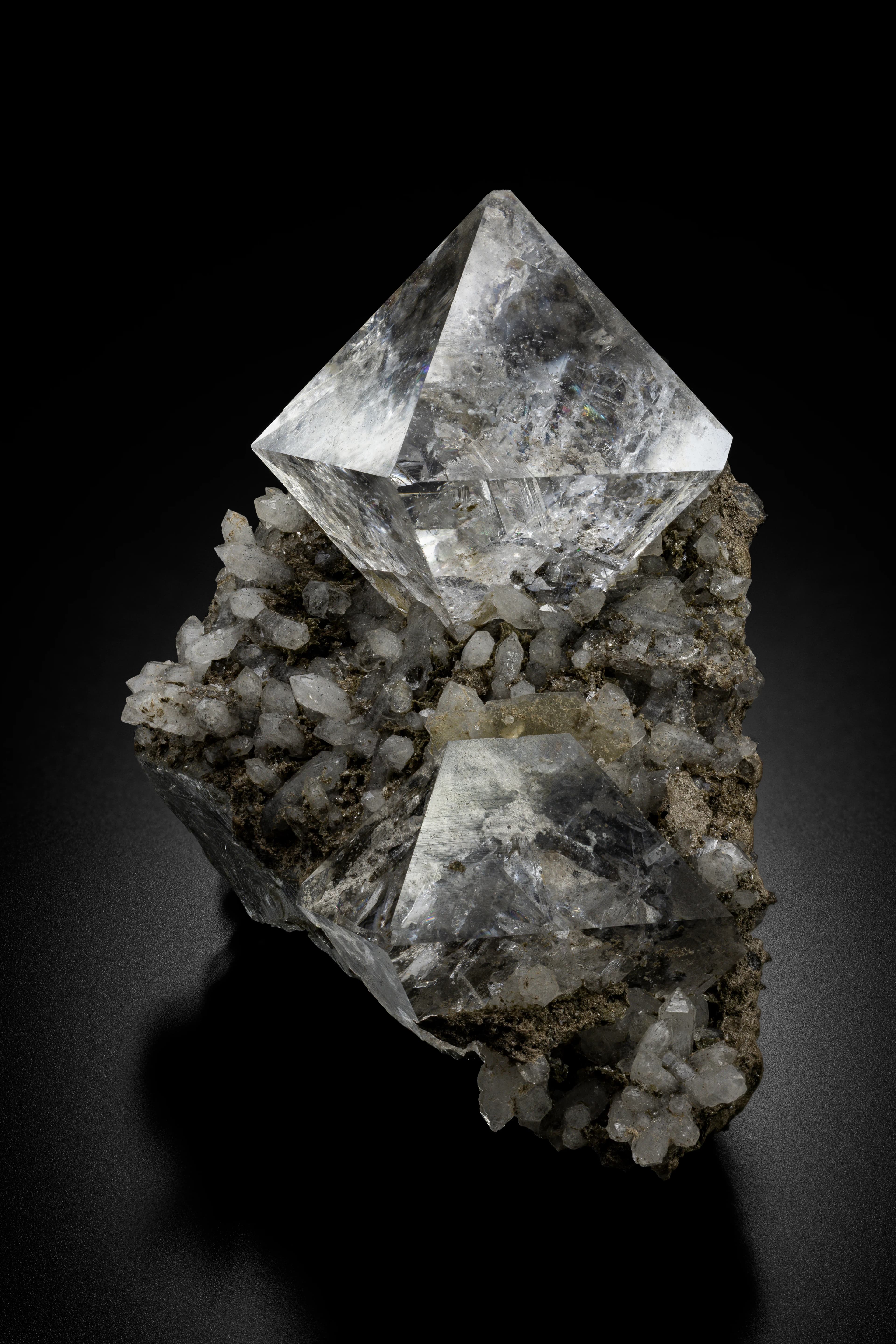 Peruvian Gemmy Fluorites from Milpo Mine | EarthWonders Newsletter #14